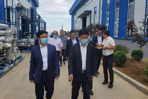 辽宁省葫芦岛市市长杨军生莅临北票市一诺环保产业集团考察并指导工作 辽宁省葫芦岛市市长杨军生莅临北票市一诺环保产业集团考察并指导工作